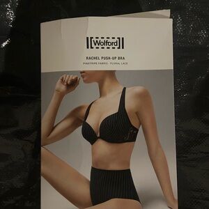 NEW Wolford Black Push-Up Bra
